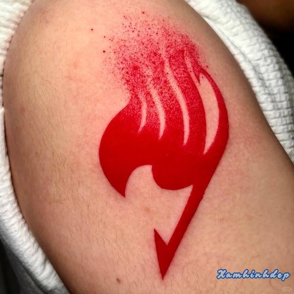 hình xăm fairy tail tinh xảo.