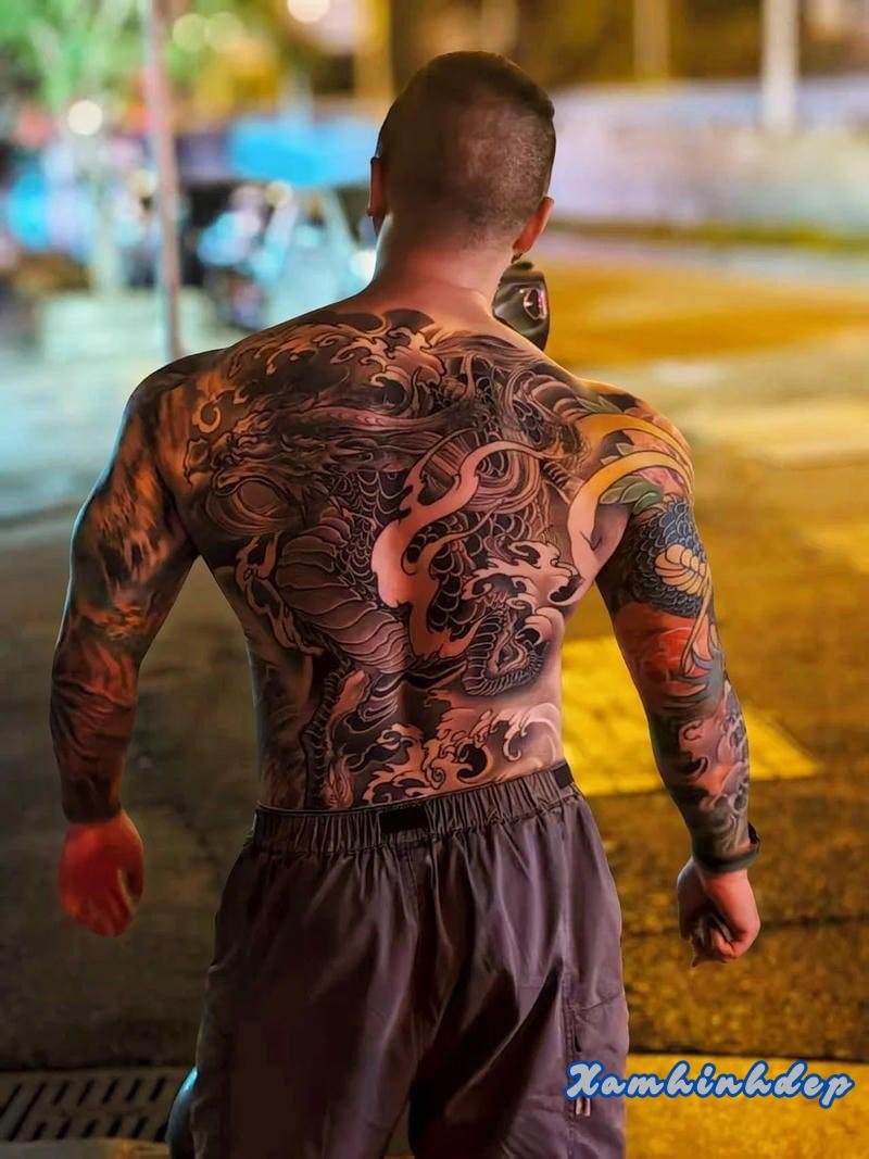 hình xăm full lưng cho nam cực ngầu