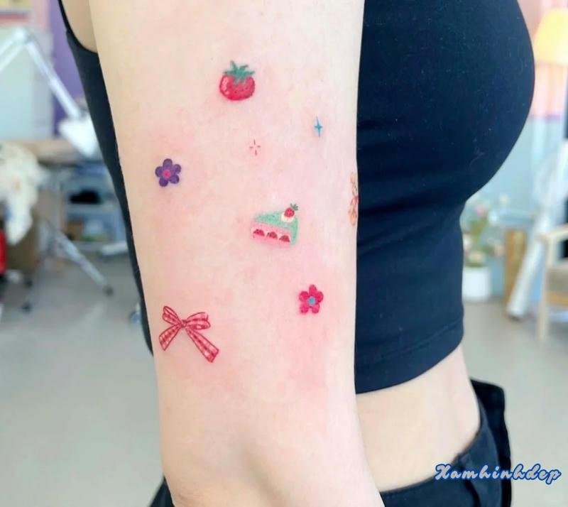 hình xăm mini nữ nổi bật.