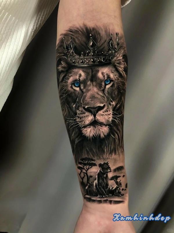 hình xăm sư tử ấn tượng.