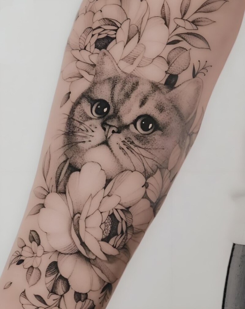 Xăm mèo cho nữ đẹp