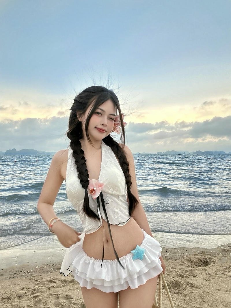 ảnh gái mặc bikini đẹp