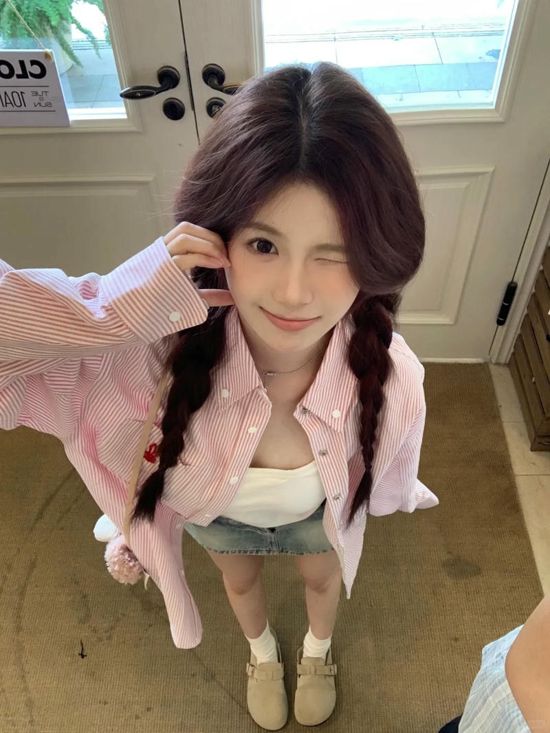 gái xinh mặc pinky cute