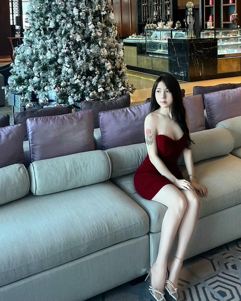 gái xinh mặc váy sexy