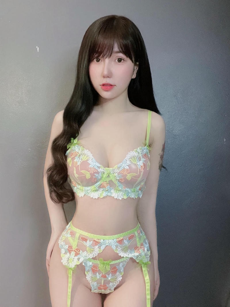 hình gái bikini nóng bỏng