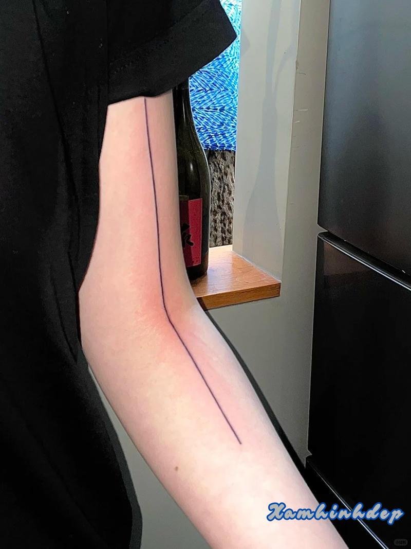 hình xăm 1 nét độc đáo.