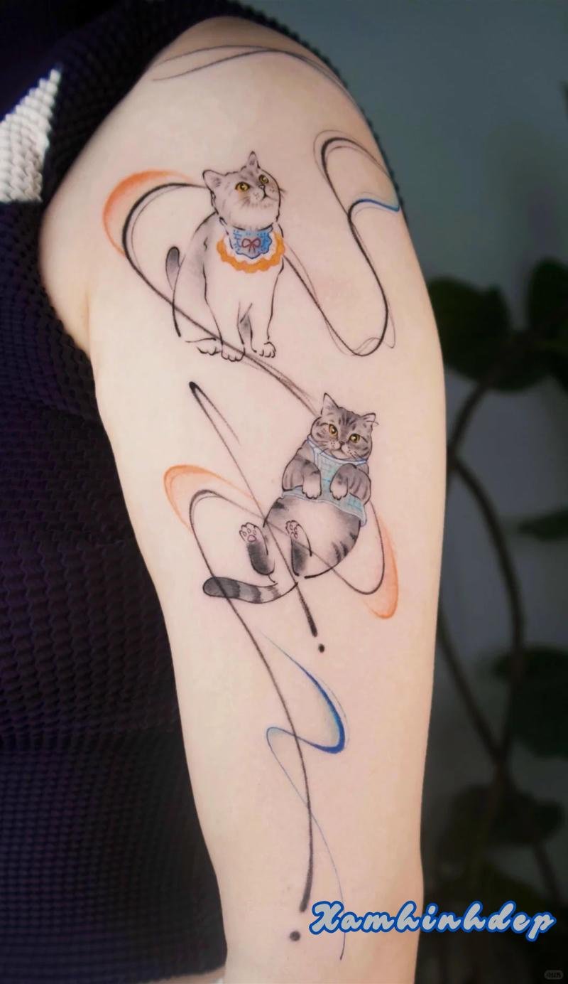 hình xăm con mèo nghệ thuật.