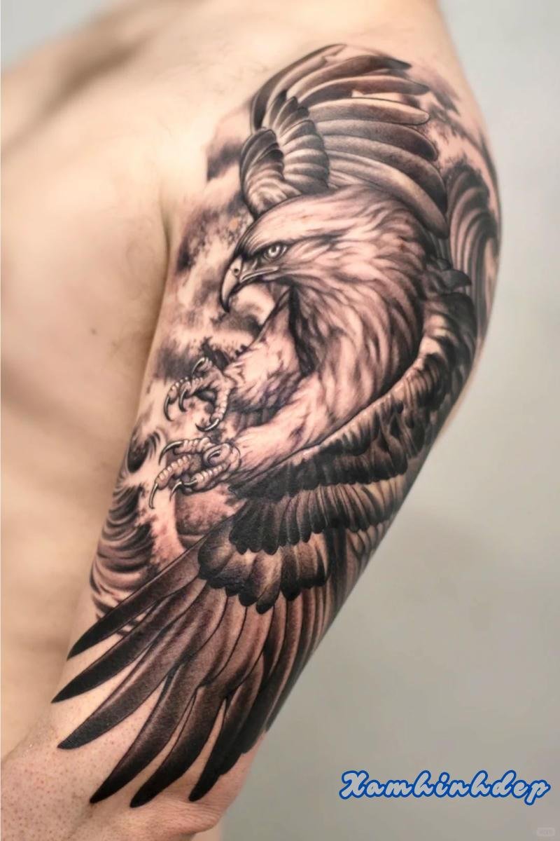 hình xăm đại bàng nghệ thuật.