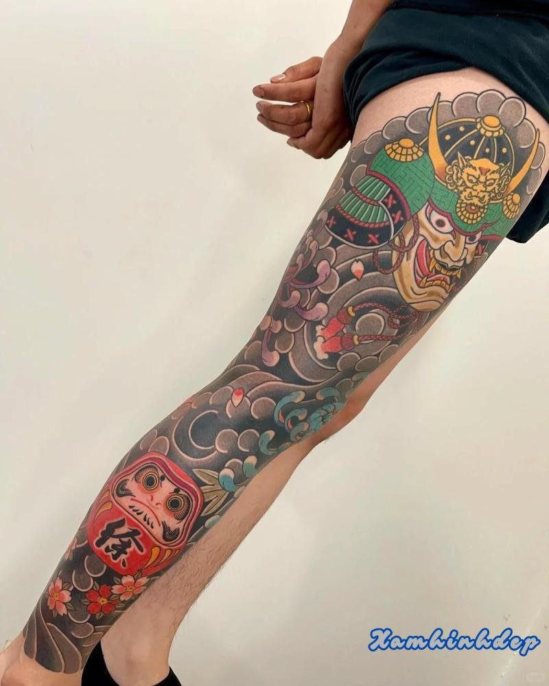 hình xăm daruma đẹp cuốn hút.