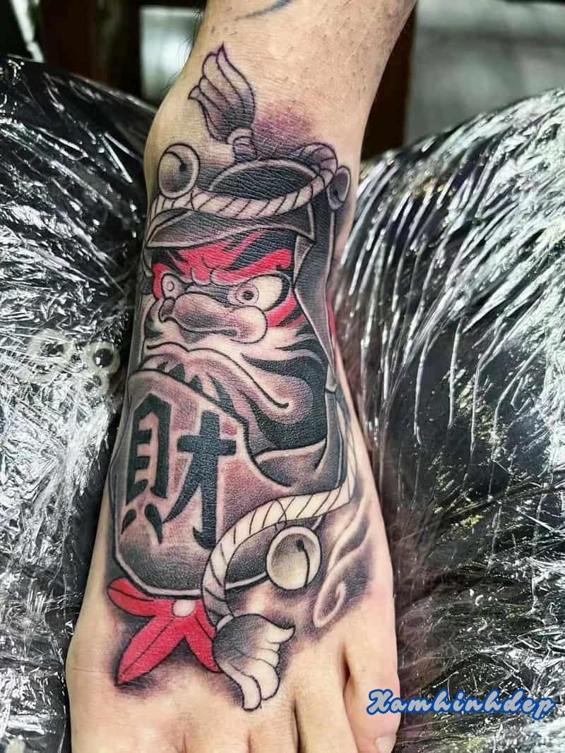 hình xăm daruma đẹp nghệ thuật.