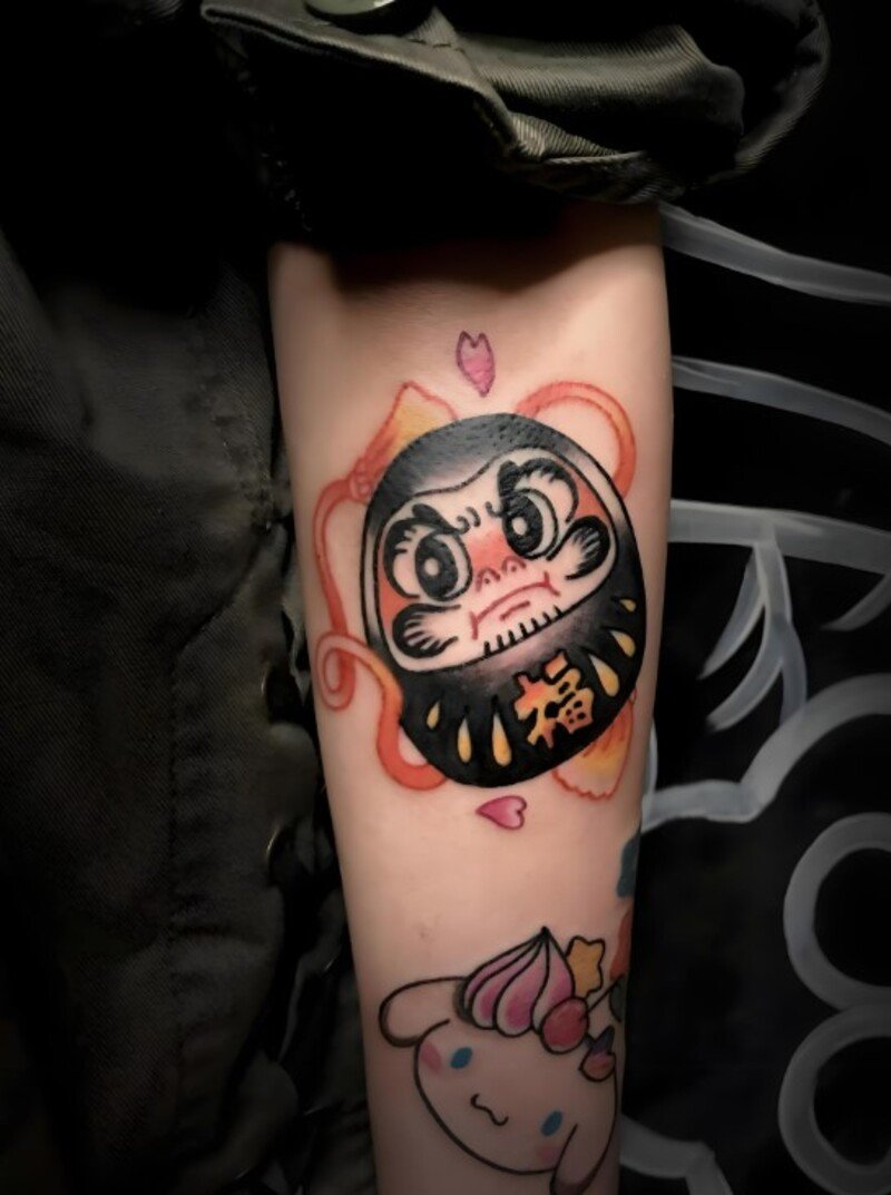 hình xăm daruma ý nghĩa gì cho nữ