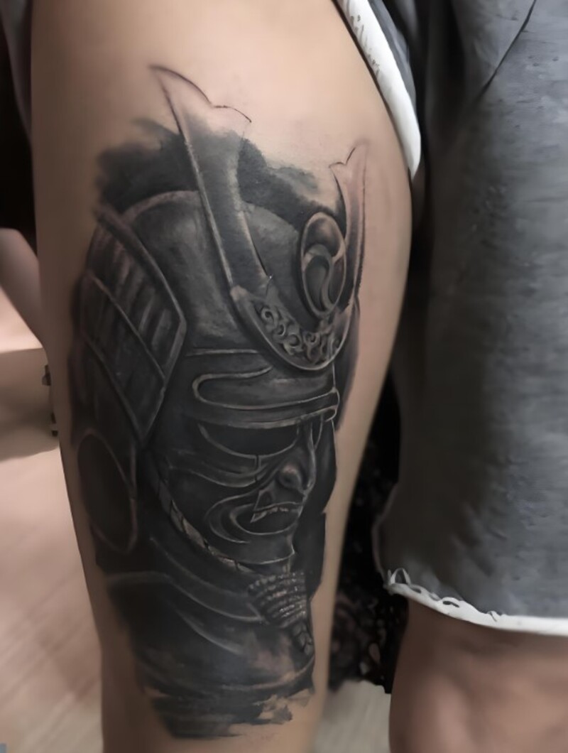 hinh xam dau samurai cho nam