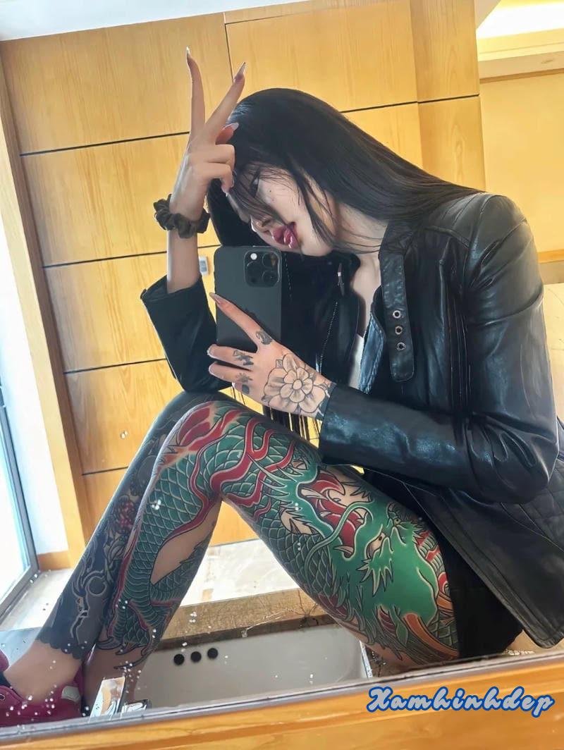 hình xăm full chân siêu chất