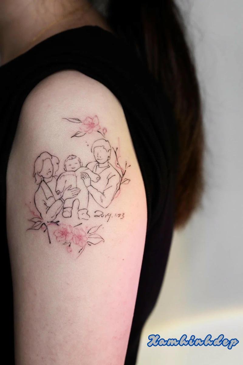 hình xăm gia đình nghệ thuật.