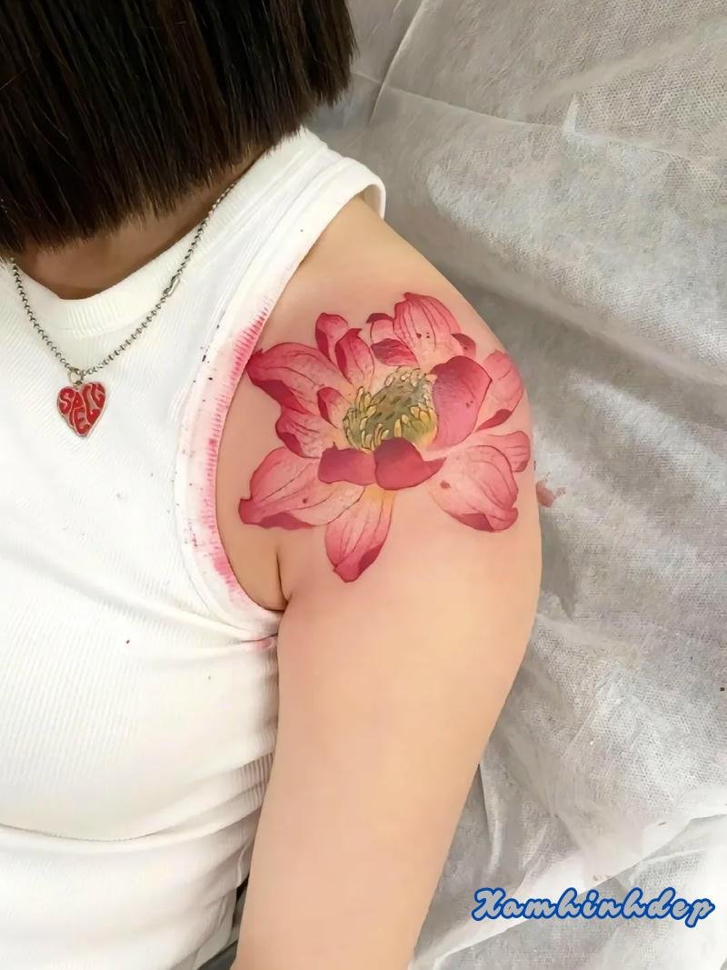 hình xăm hoa mẫu đơn cho nữ đẹp tinh tế.
