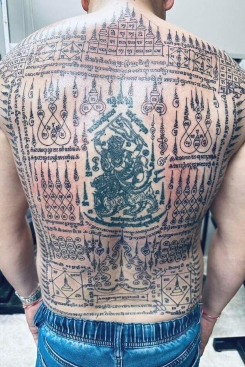 hình xăm khmer full lưng cho nam