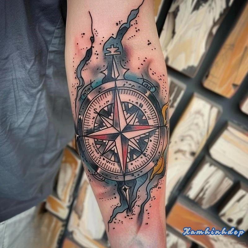 hình xăm la bàn độc đáo.