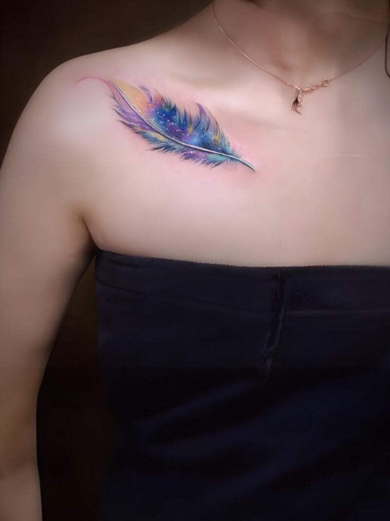 hình xăm lông vũ cho nữ