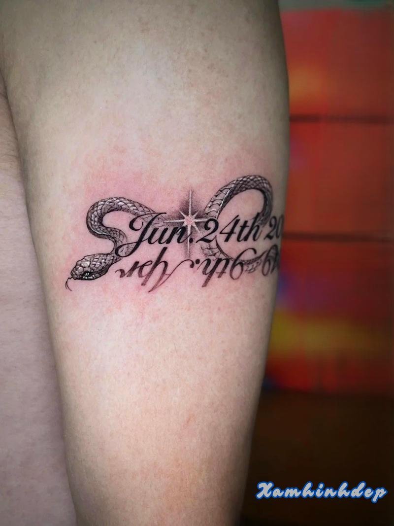 hình xăm ngày tháng năm.