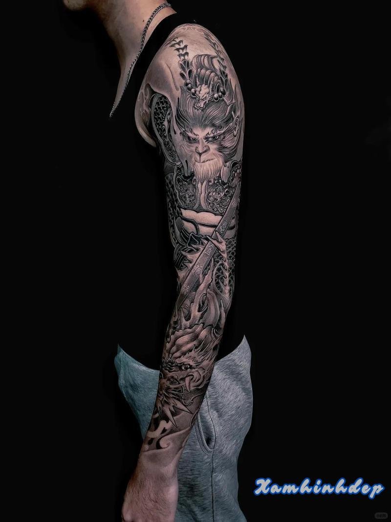 hình xăm ngộ không ấn tượng.