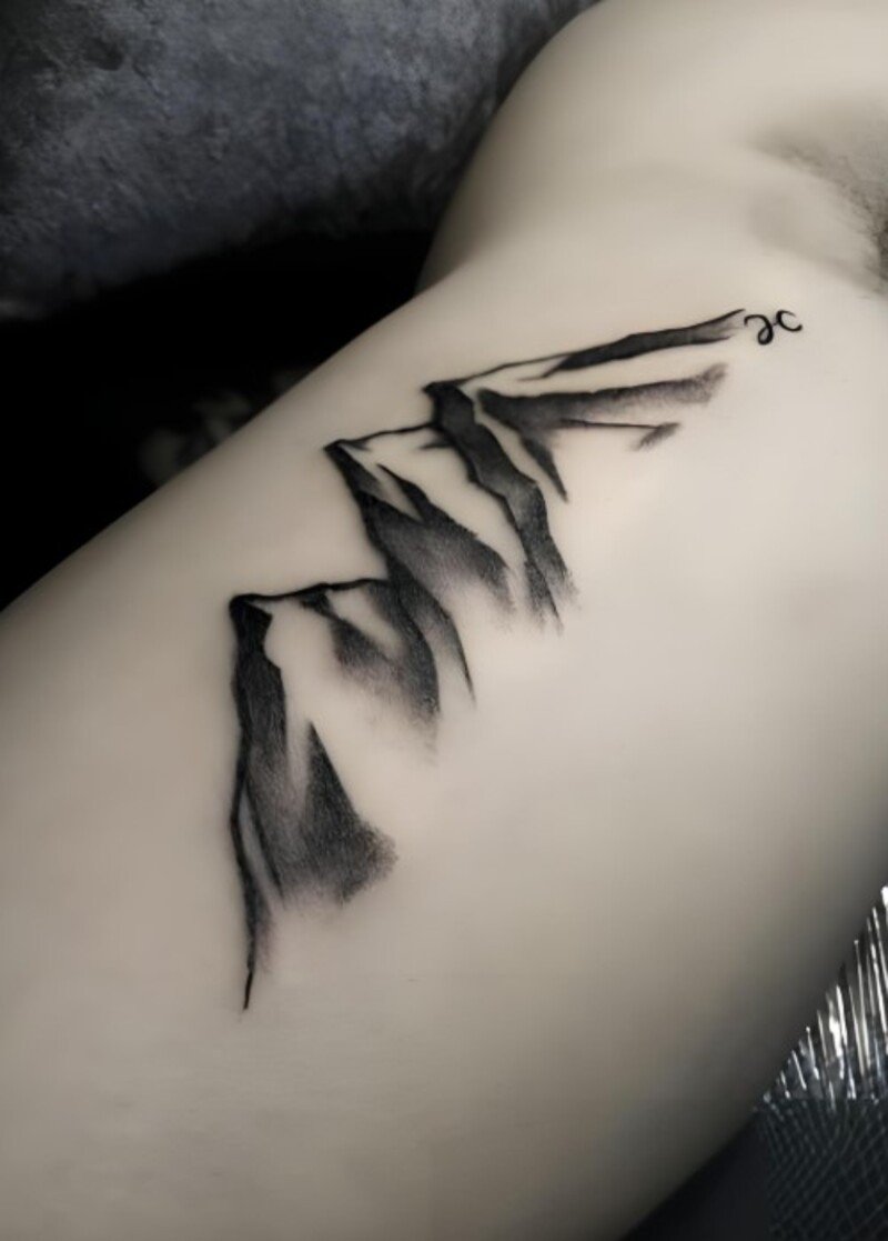 hình xăm nhỏ cho nam mệnh thổ