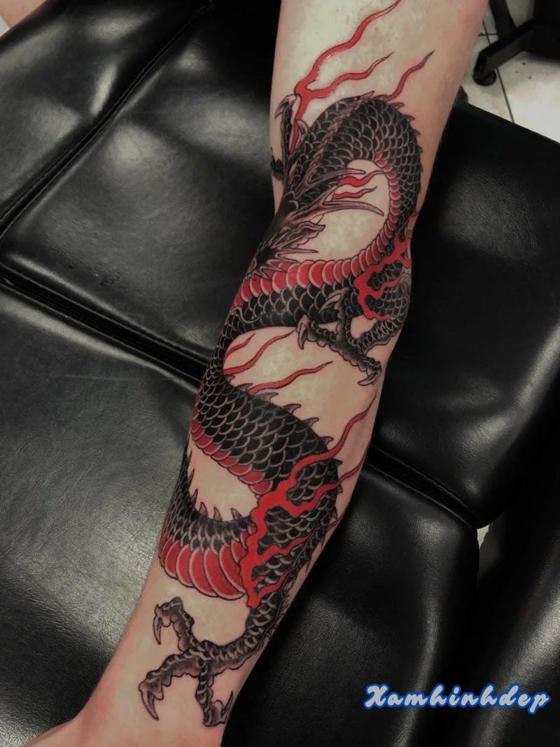 hình xăm rồng độc đáo.