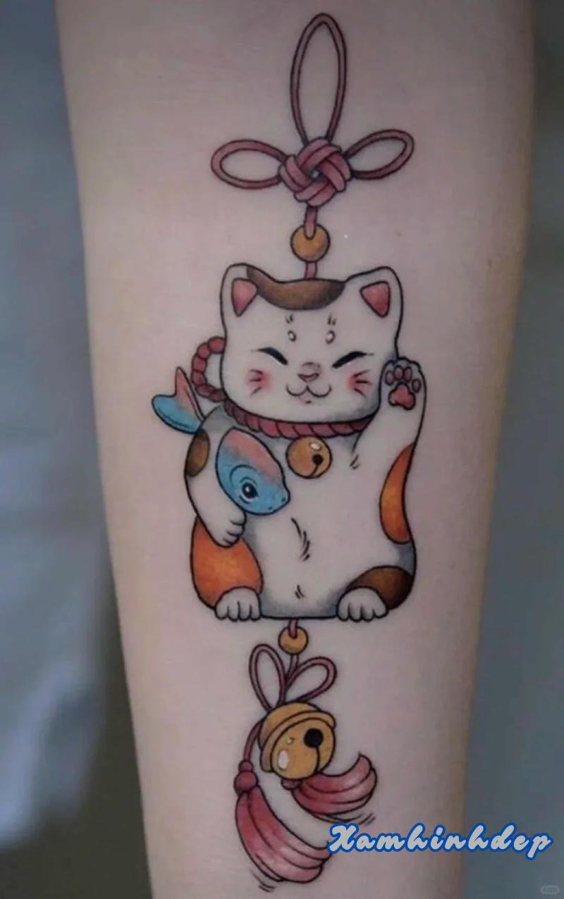 mẫu hình xăm bắp tay nữ nghệ thuật.