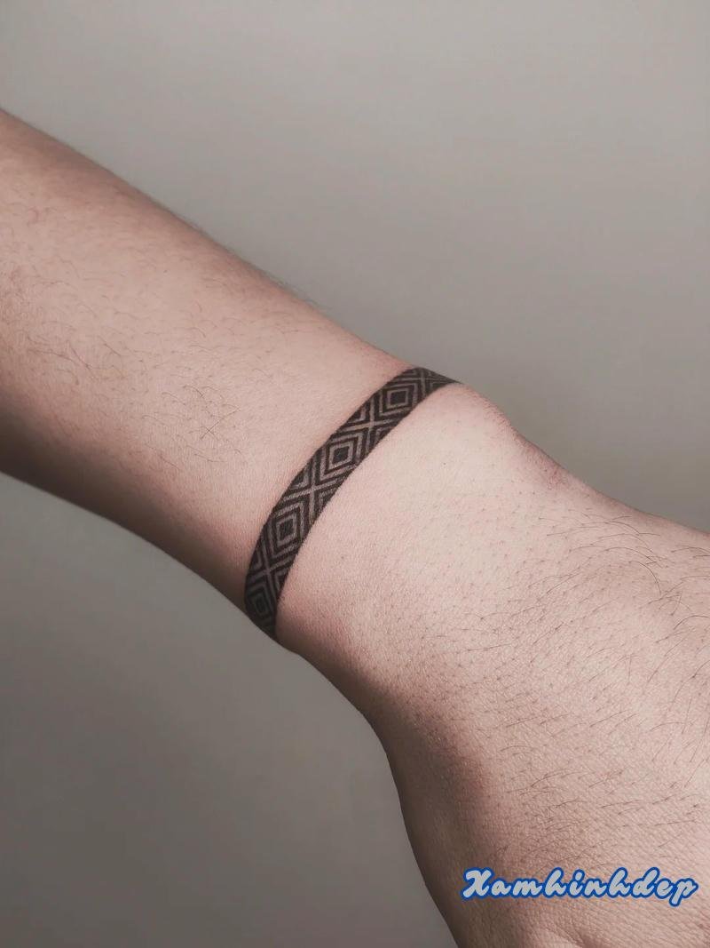 mẫu hình xăm cổ tay.