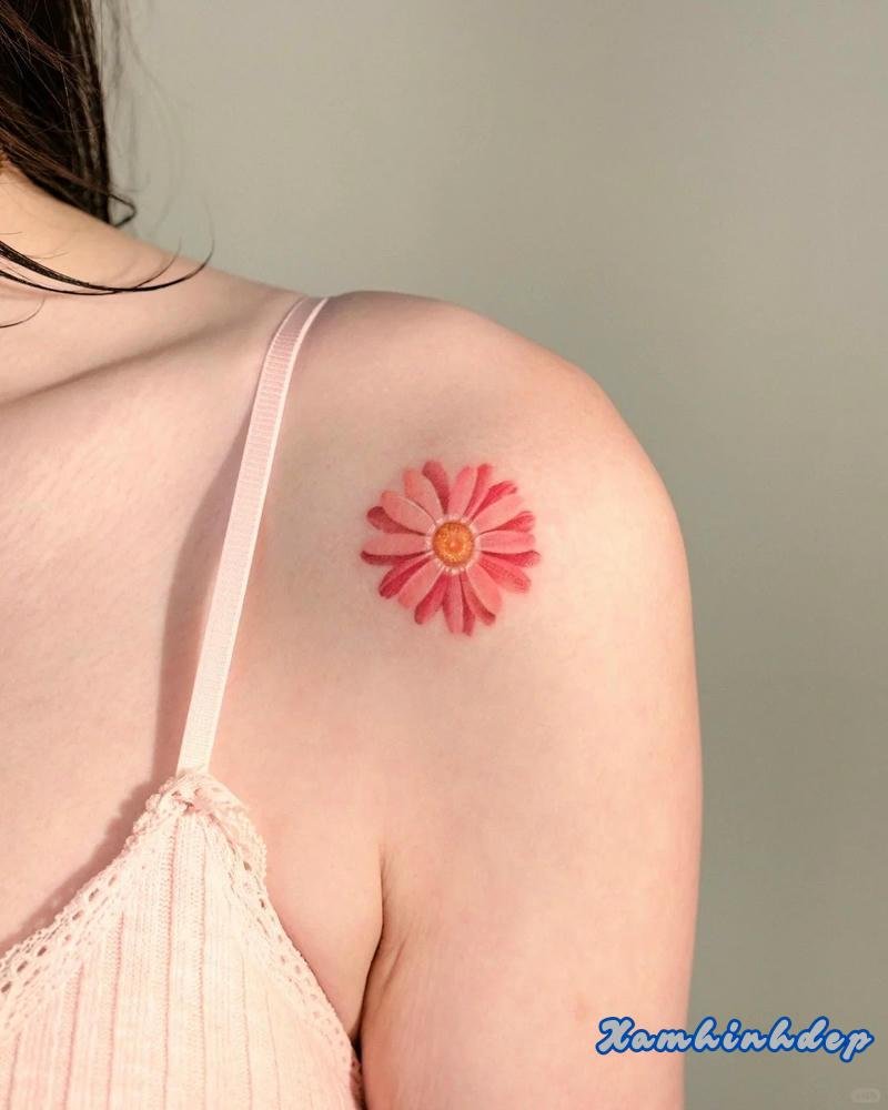 mẫu hình xăm cute cho nữ nổi bật tự nhiên.