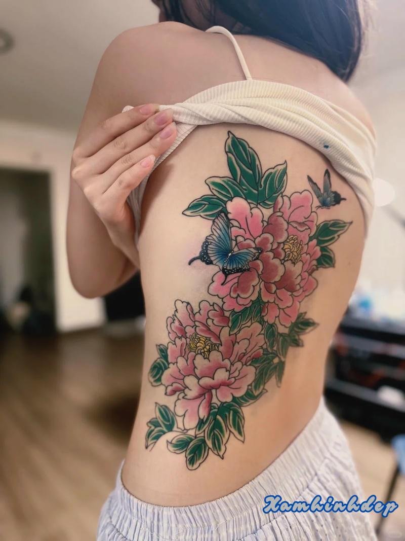 mẫu hình xăm hoa mẫu đơn cho nữ tinh xảo.