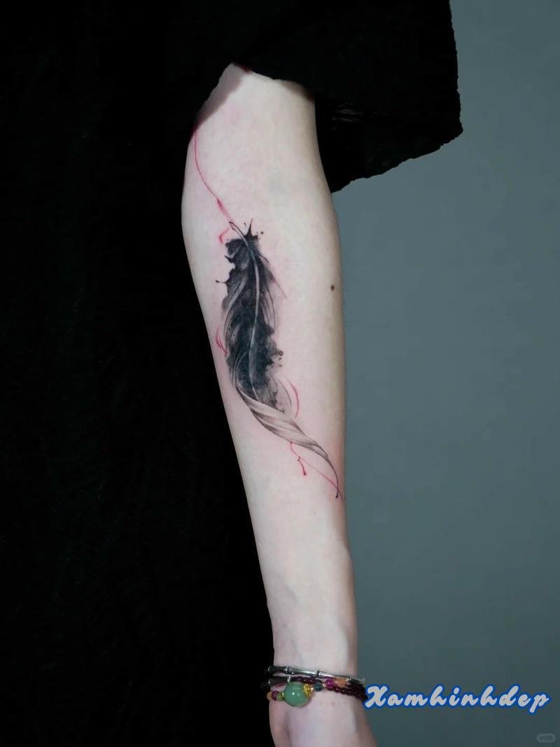 mẫu hình xăm lông vũ.