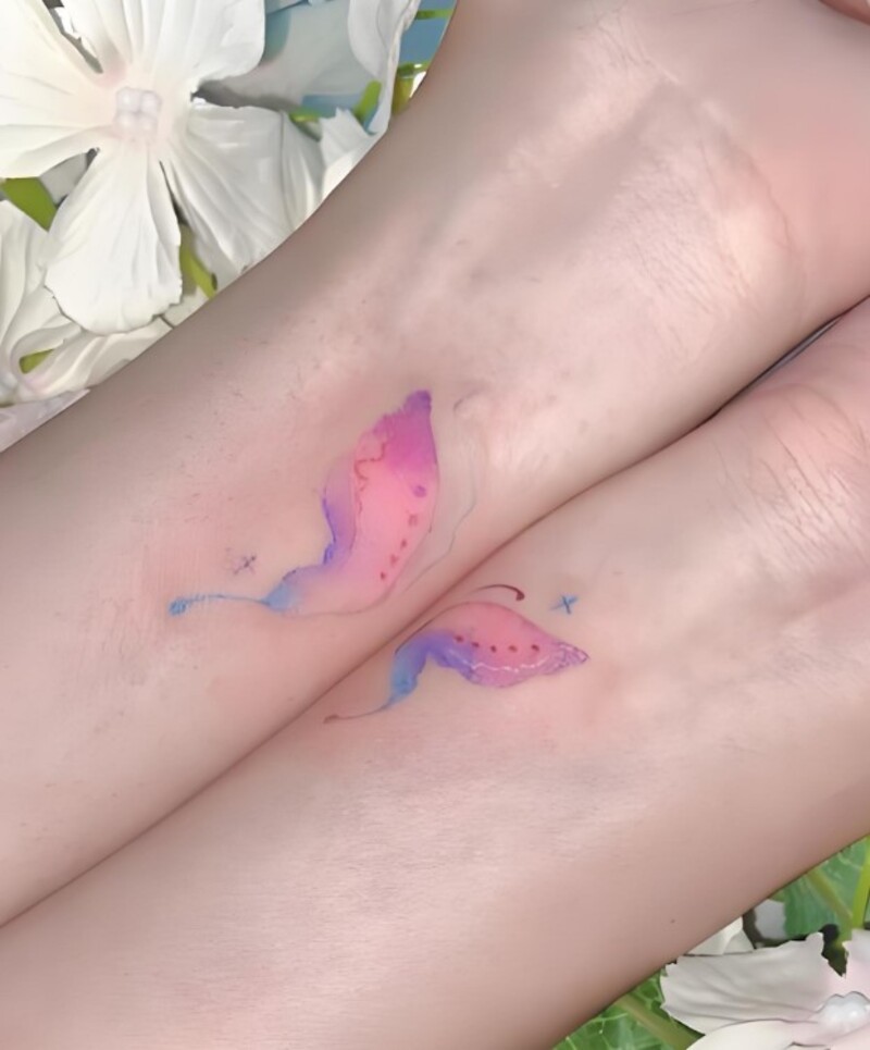 mẫu xăm cổ tay nữ