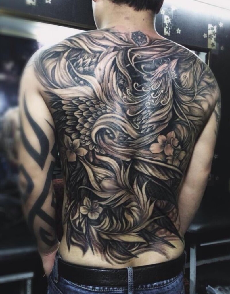 tattoo designs hình xăm phượng hoàng đen trắng cho nam