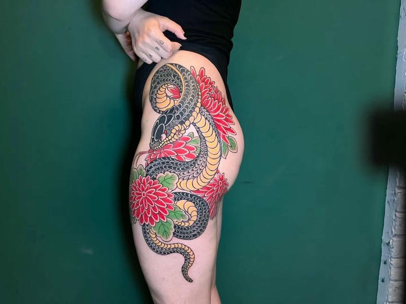 xăm full chân nữ