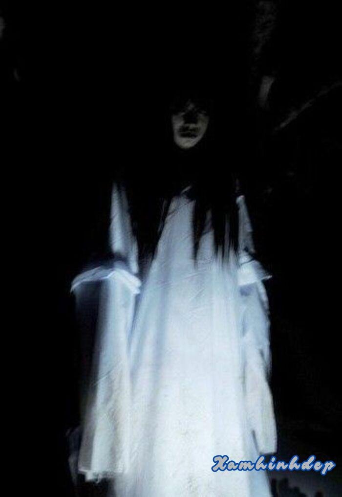hình ảnh ma váy trắng