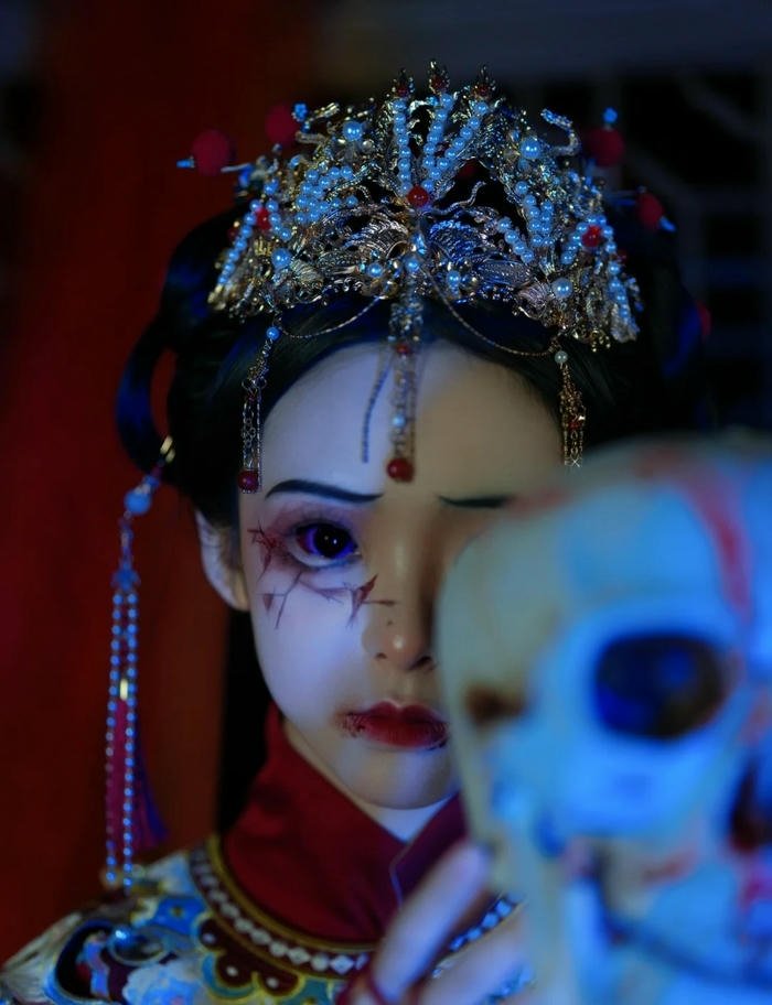 ma kinh dị ám ảnh