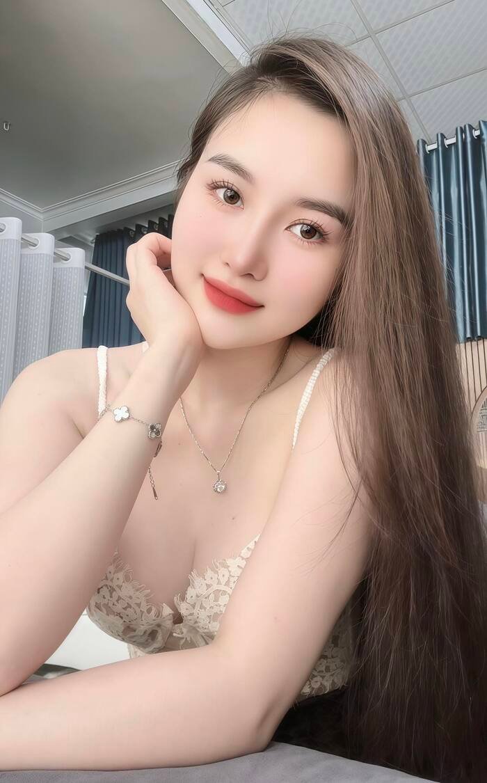 vú to gái xinh