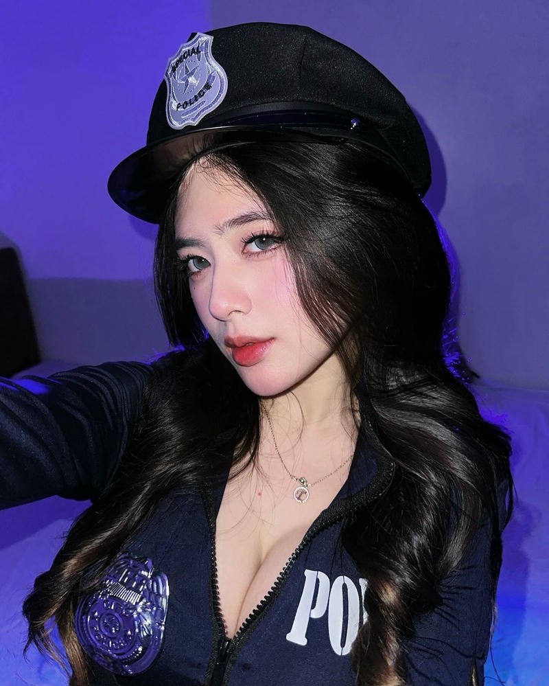 gái xinh múp trắng tuốt