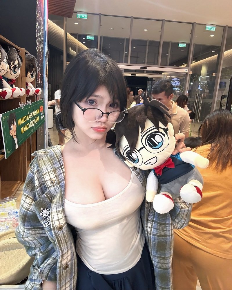 gái xinh vú bự 2