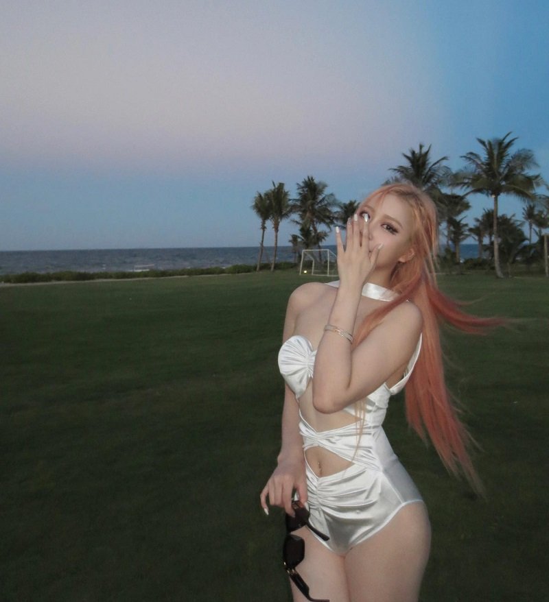 ảnh lê huyền diệu nude 10