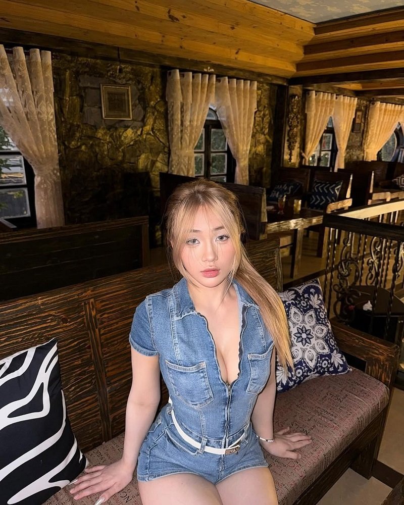 ảnh trần hà linh nude 5