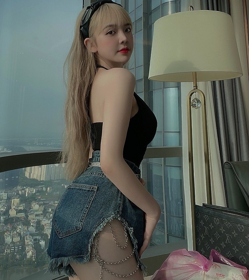 trần huyền châu sex 8