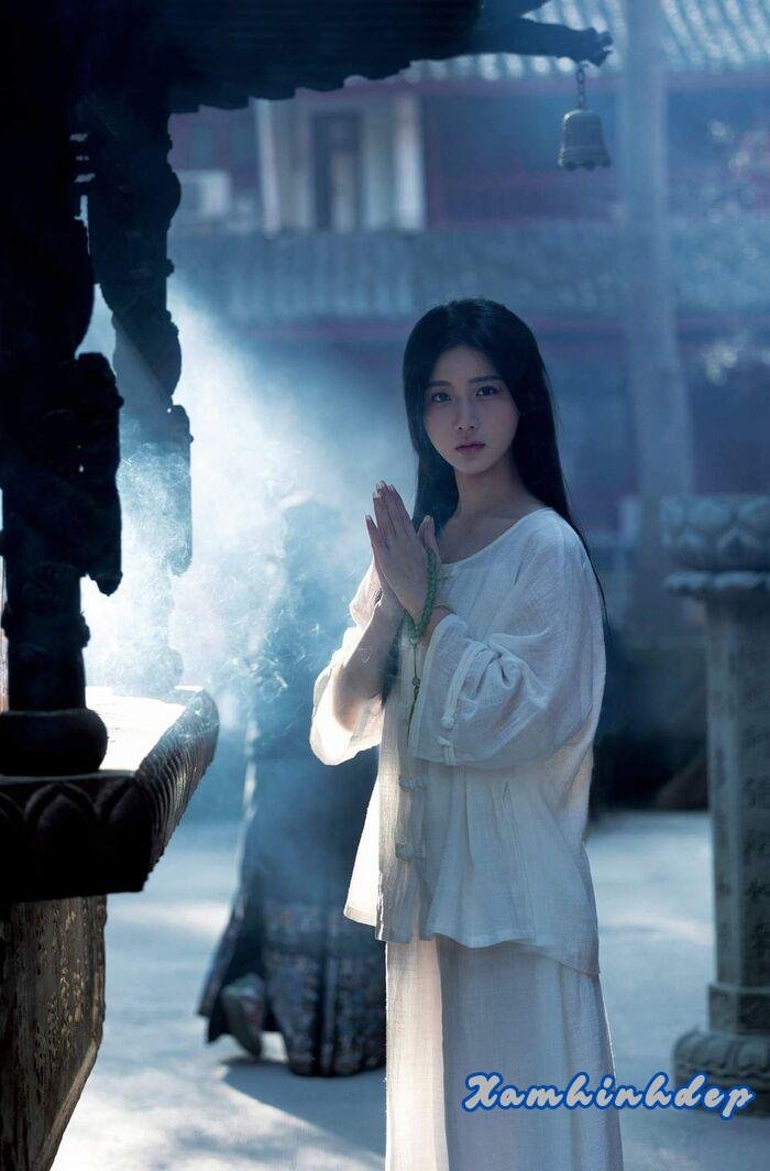 ảnh thắp hương đẹp 4k