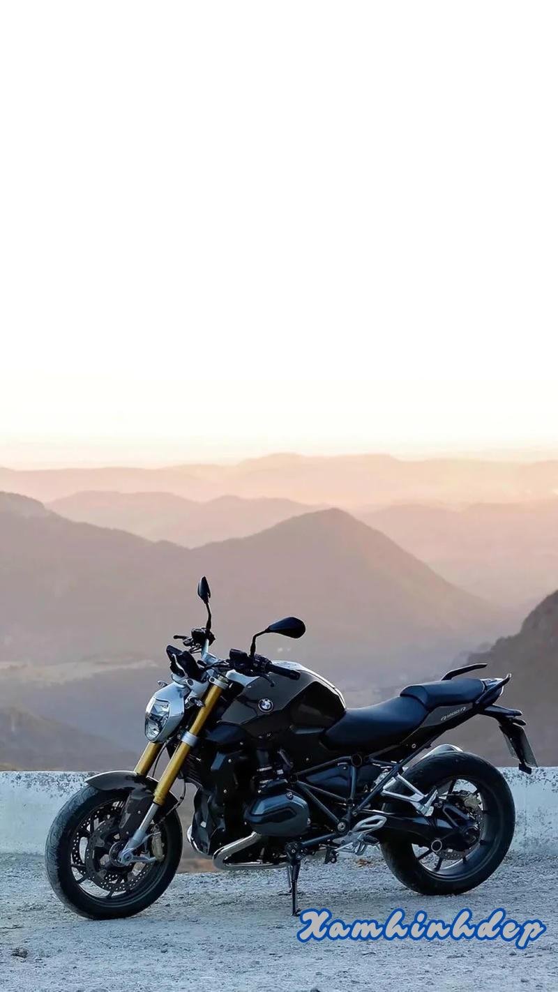 Tải về hình nền moto miễn phí